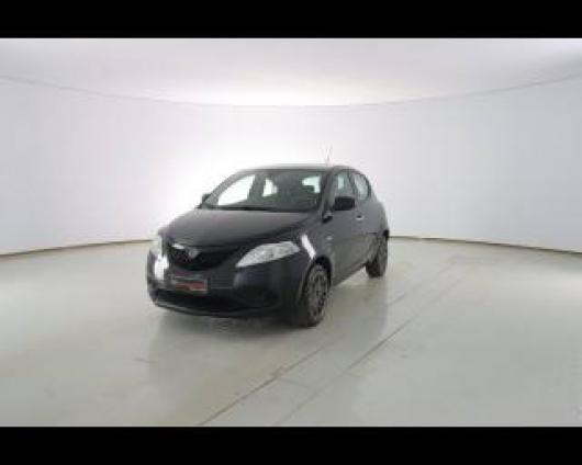 usato LANCIA Ypsilon