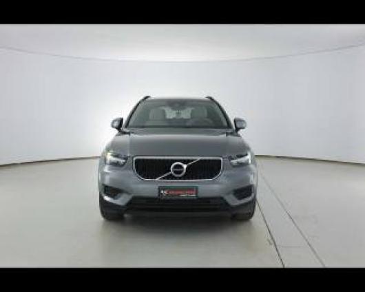 usato VOLVO XC40