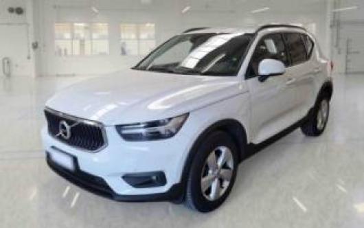 usato VOLVO XC40