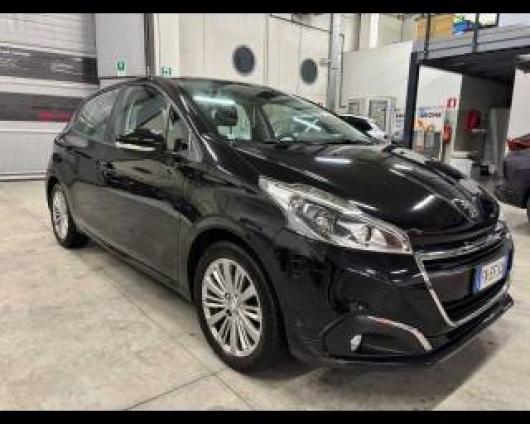 usato PEUGEOT 208