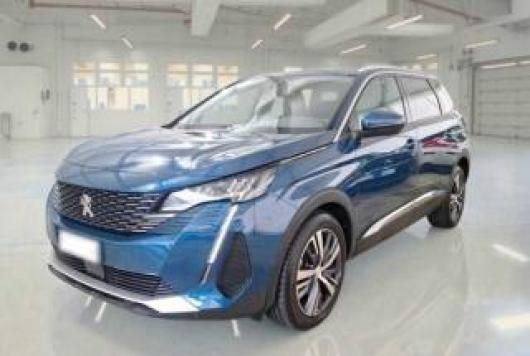 usato PEUGEOT 5008