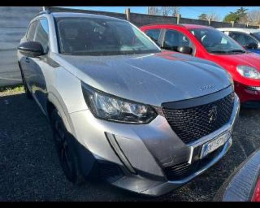usato PEUGEOT 2008