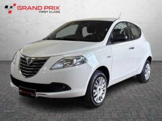 usato LANCIA Ypsilon