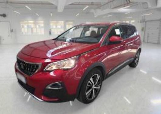 usato PEUGEOT 5008