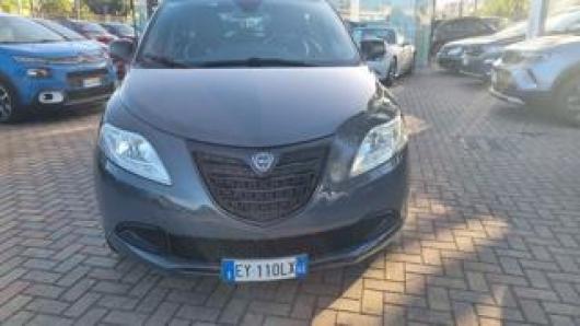 usato LANCIA Ypsilon