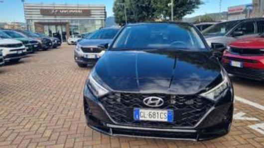 i20
