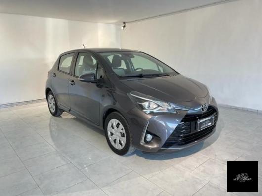 usato TOYOTA Yaris