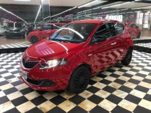 usato LANCIA Ypsilon