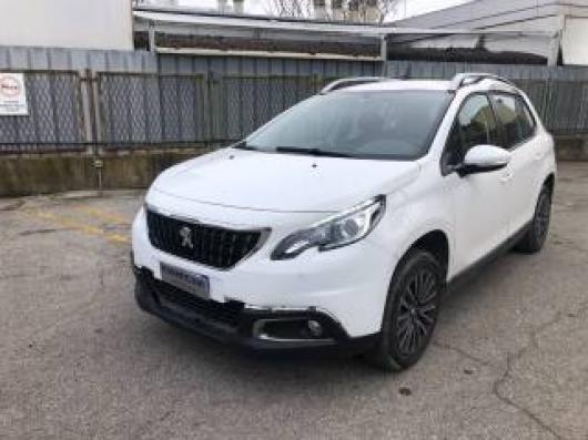 usato PEUGEOT 2008