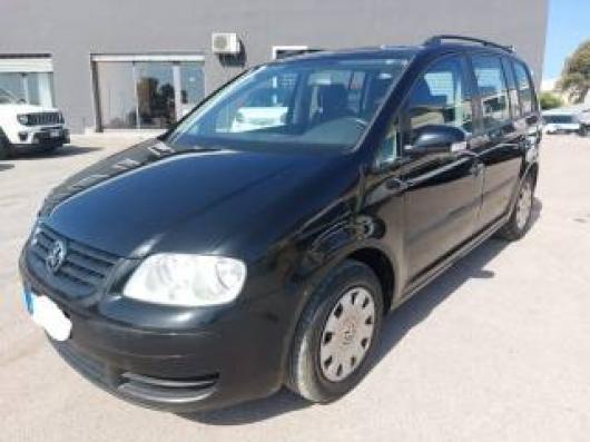 usato VOLKSWAGEN Touran