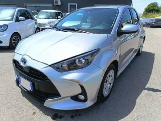 Yaris