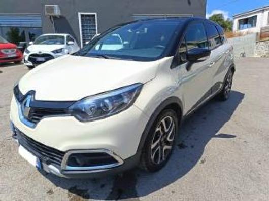 usato RENAULT Captur