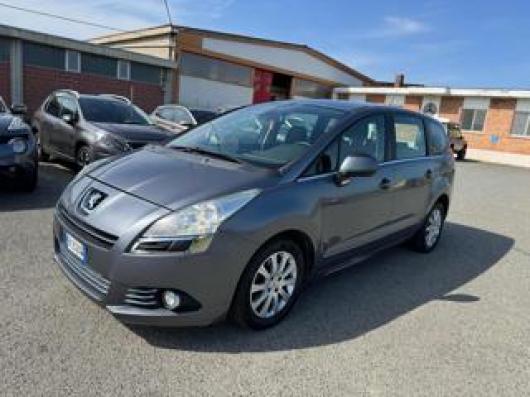 usato PEUGEOT 5008