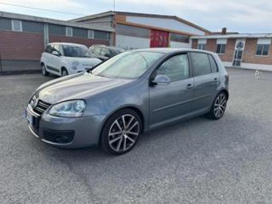 usato VOLKSWAGEN Golf