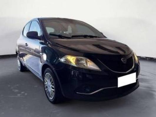 usato LANCIA Ypsilon
