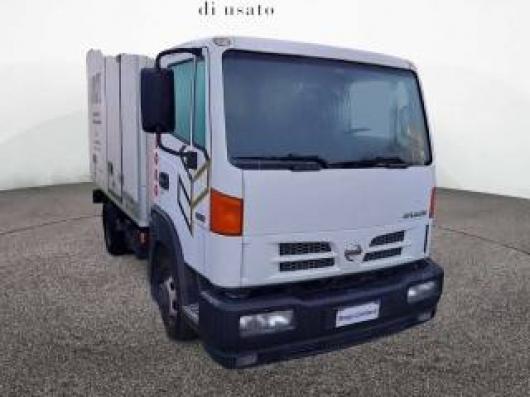 usato NISSAN Altro