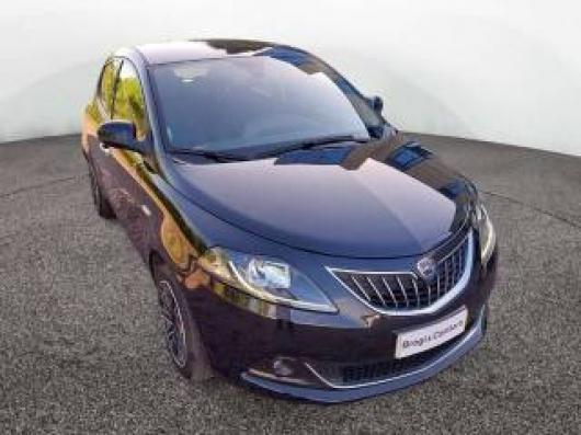 usato LANCIA Ypsilon