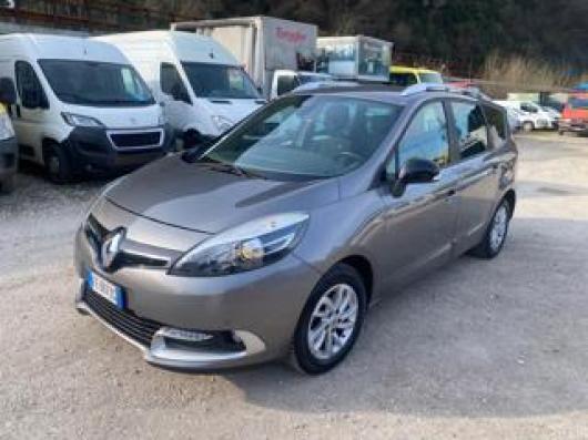 usato RENAULT Scenic