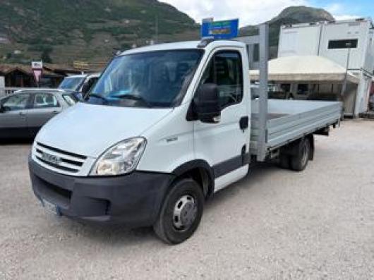 usato IVECO Daily