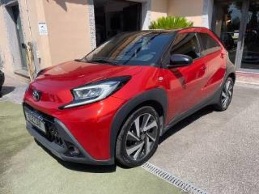 usato TOYOTA Aygo X
