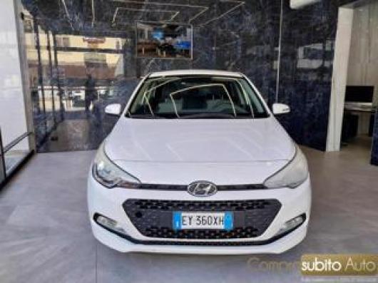 i20