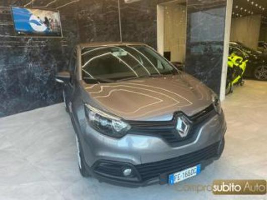 usato RENAULT Captur