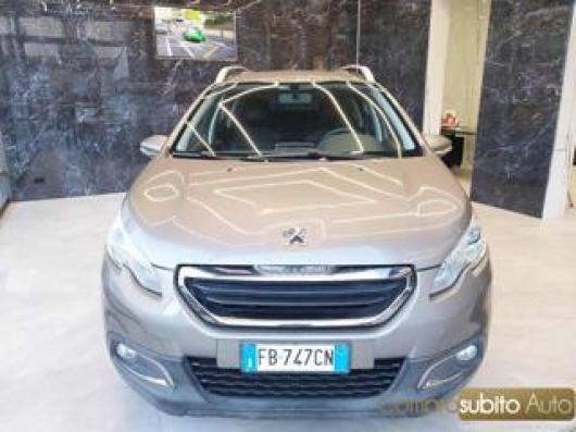 usato PEUGEOT 2008