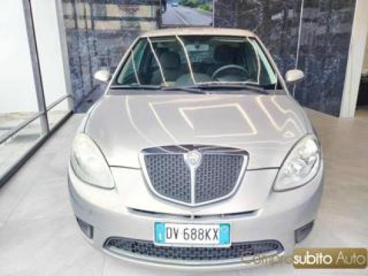 usato LANCIA Ypsilon