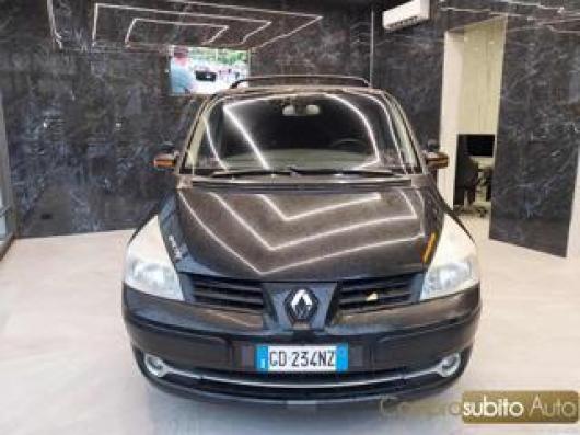 usato RENAULT Espace