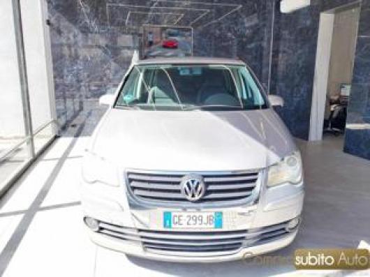 usato VOLKSWAGEN Touran