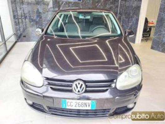 usato VOLKSWAGEN Golf