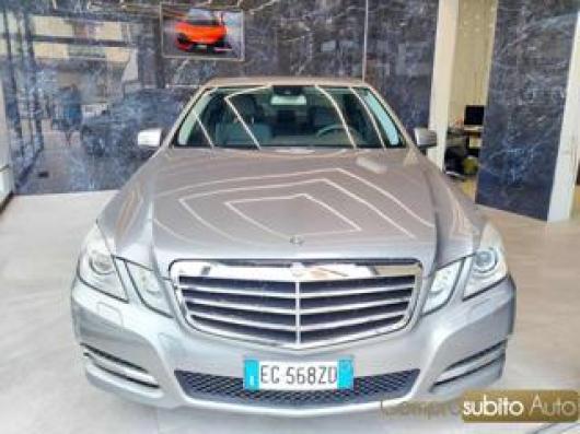 usato MERCEDES E 200