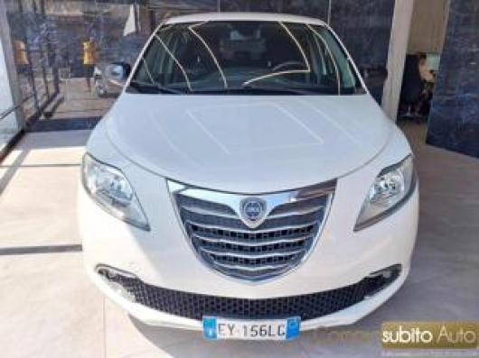 usato LANCIA Ypsilon