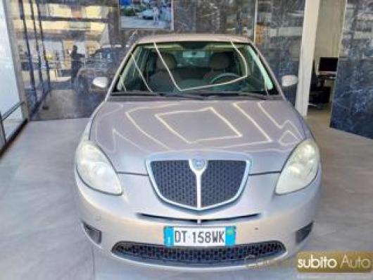usato LANCIA Ypsilon