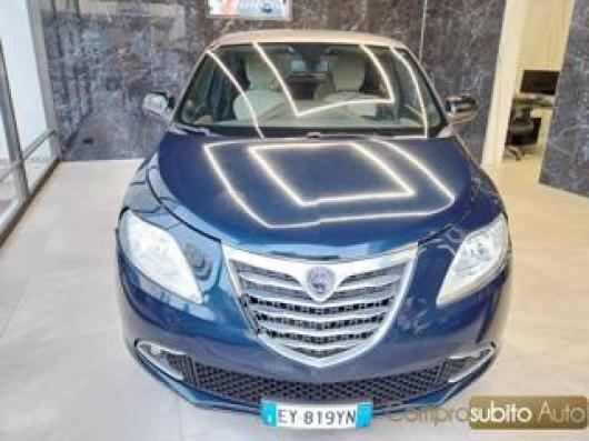 usato LANCIA Ypsilon