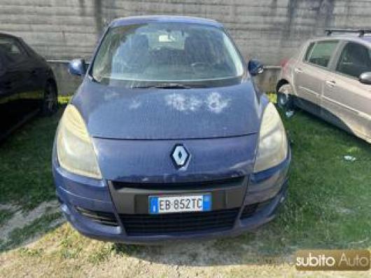 usato RENAULT Scenic