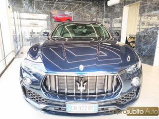 usato MASERATI Levante