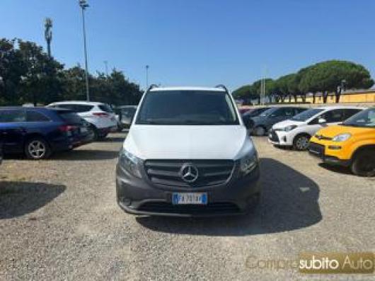 usato MERCEDES Vito