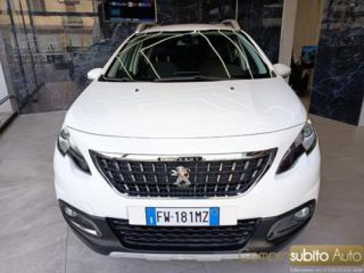 usato PEUGEOT 2008