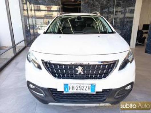 usato PEUGEOT 2008