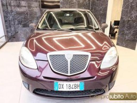 usato LANCIA Ypsilon