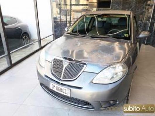 usato LANCIA Ypsilon