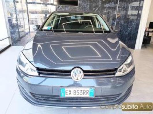 usato VOLKSWAGEN Golf