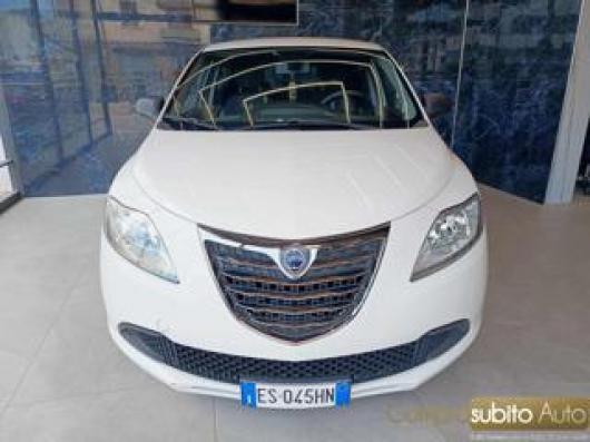 Ypsilon