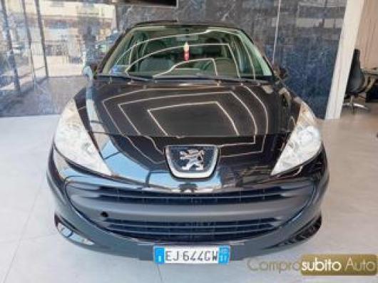 usato PEUGEOT 207