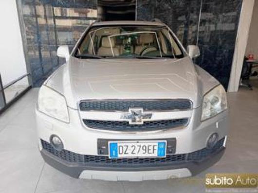 usato CHEVROLET Captiva