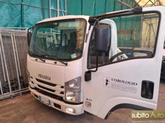 usato ISUZU M21