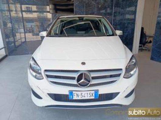 usato MERCEDES B 160