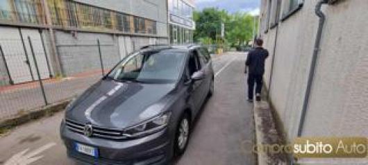 usato VOLKSWAGEN Touran