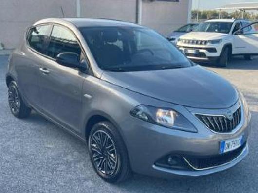 usato LANCIA Ypsilon